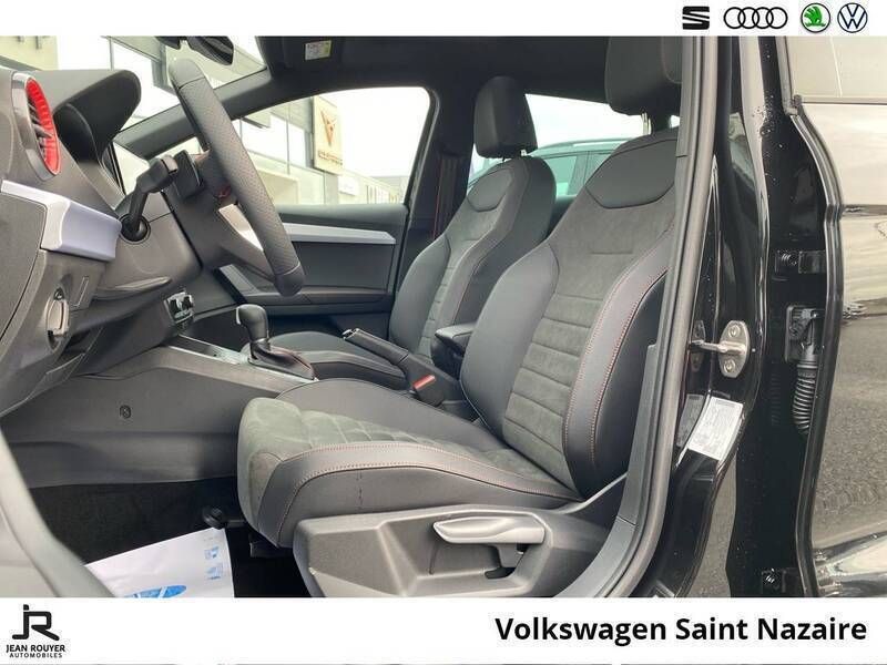 Image 3/4