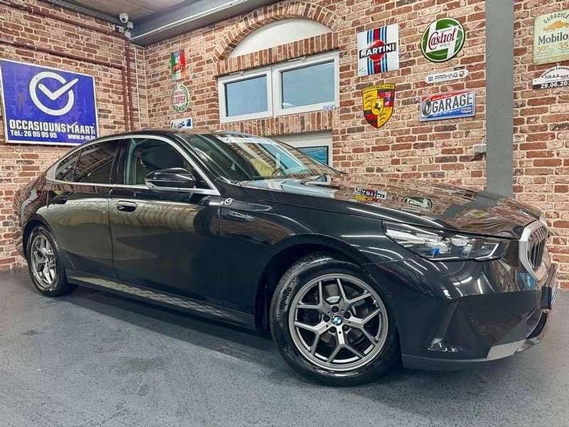 Occasion BMW 520 Sport Line 208 ch (152 kW) 2025 Noir Berline