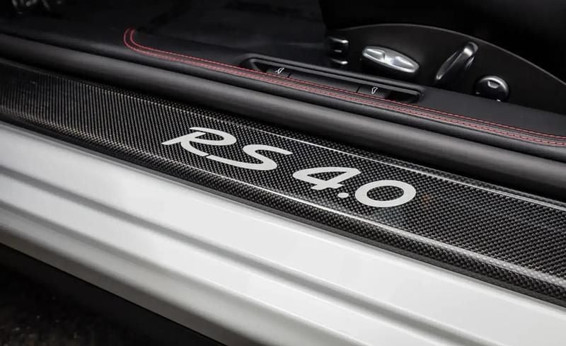 Blanc Utilisé 2011 Porsche 911 GT3 RS Coupé | 405 700 € - Image 1/4