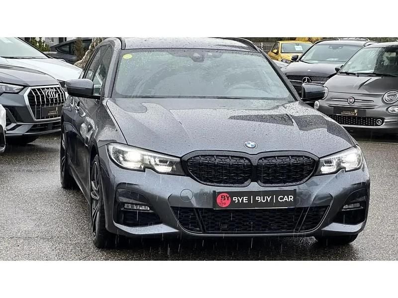 Gris Utilisé 2021 BMW 330 M Sport Break | 39 990 € (Super prix) - Image 1/4