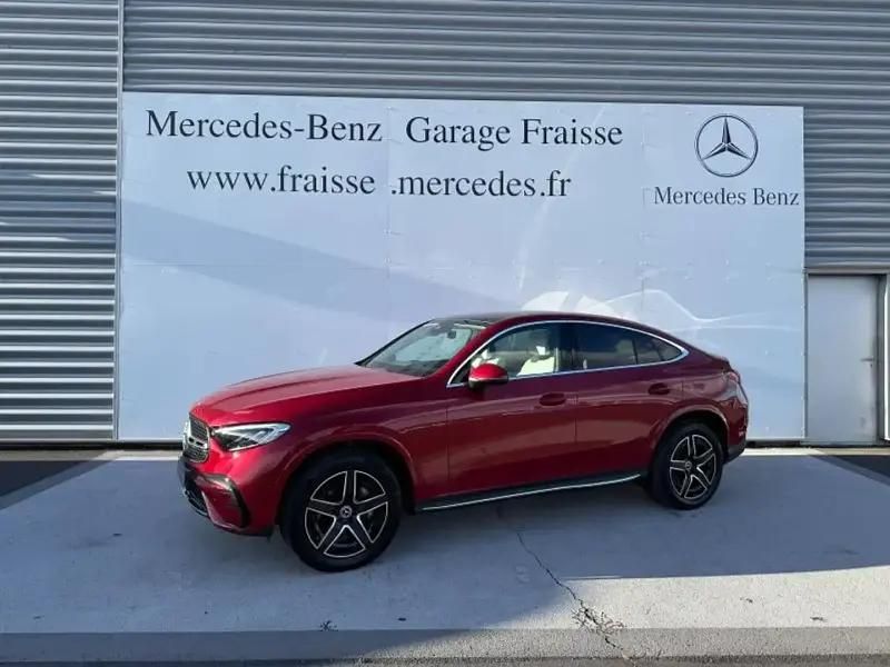 Rouge Utilisé 2023 Mercedes GLC300 AMG line SUV | 79 900 € - Image 1/4