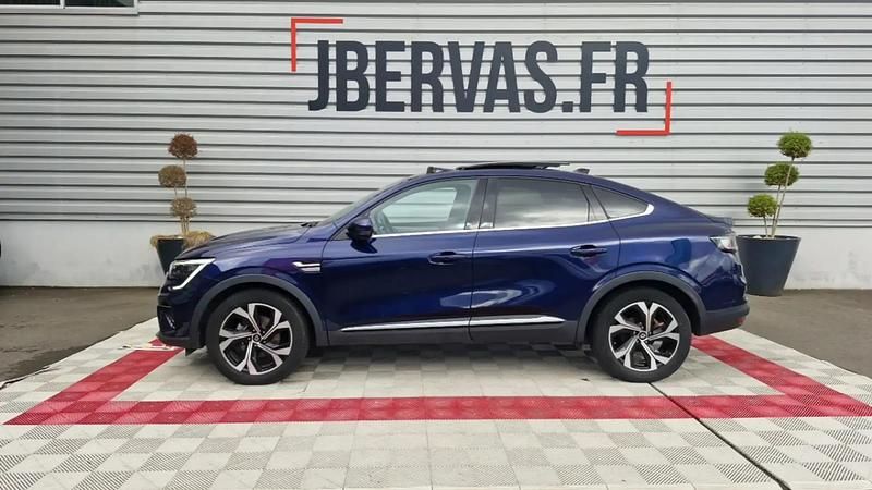 Bleu Utilisé 2024 Renault Arkana Techno SUV | 23 999 € (Prix juste) - Image 1/4
