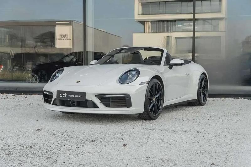 Blanc Occasion 2024 Porsche 911 Carrera Cabriolet Cabriolet | 128 900 € (Prix juste) - Image 1/4
