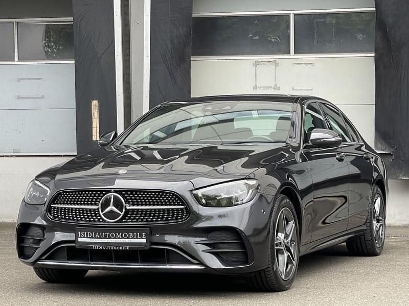 Utilisé 2022 Mercedes E300 Berline | 43 900 € (Prix juste) - Image 1/4