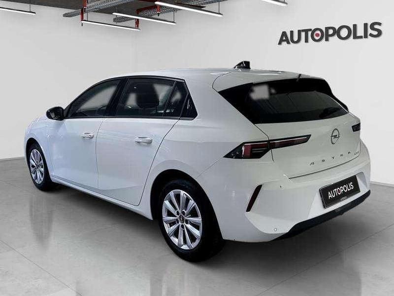 Occasion Opel Astra Edition 110 ch (80 kW) 2023 Blanc Berline