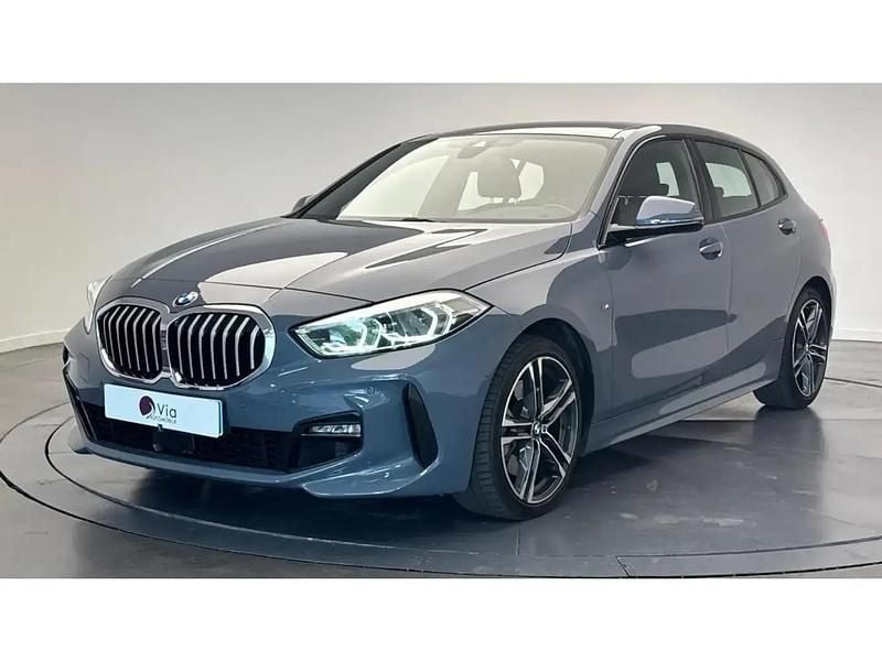 Gris Utilisé 2022 BMW 120 M Sport Citadine | 24 990 € (Bon prix) - Image 1/4