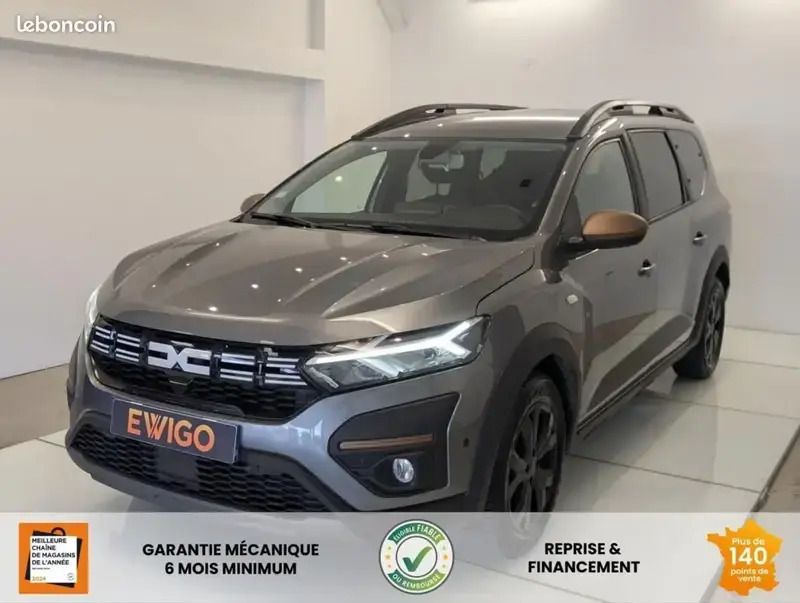 Gris Utilisé 2024 Dacia Jogger Extreme Break | 19 990 € - Image 1/4