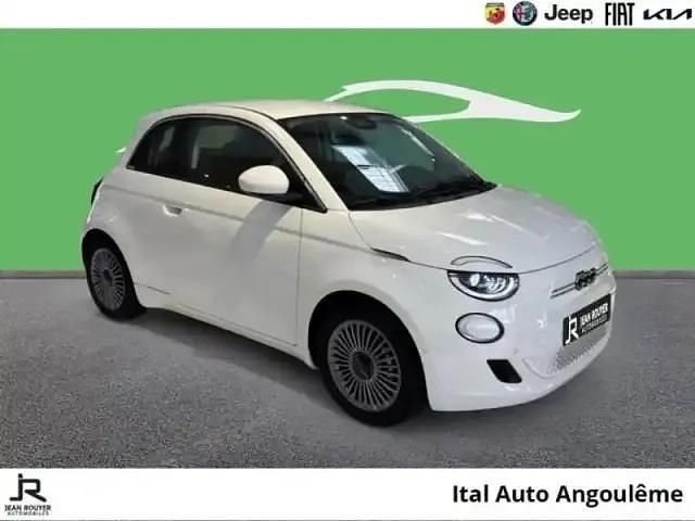 Occasion Fiat 500e Style 69 kW (95 ch) 2025 Ice white pastel Berline