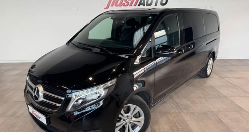 Noir Utilisé 2018 Mercedes V250 Monospace | 31 900 € - Image 1/4