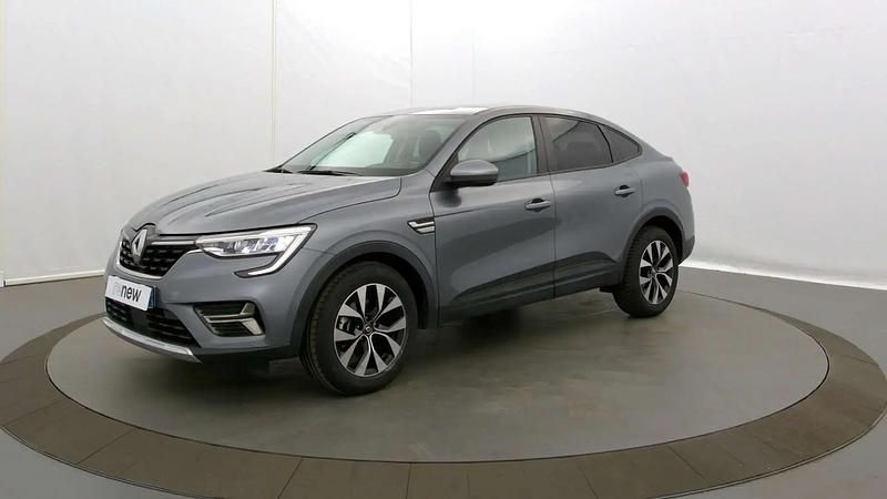 Gris Utilisé 2023 Renault Arkana Business SUV | 19 990 € (Bon prix) - Image 1/4