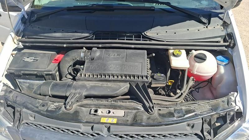 Image 3/3