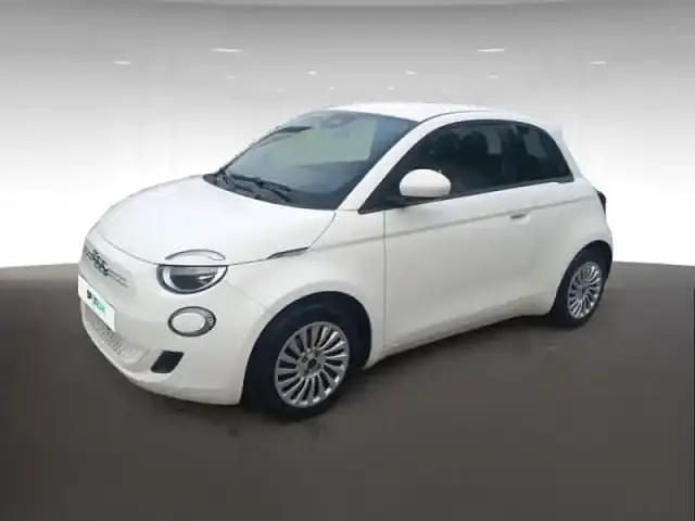 Blanc Utilisé 2022 Fiat 500e Action Citadine | 12 590 € (Prix juste) - Image 1/4