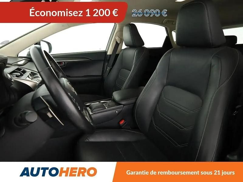 Gris Utilisé 2018 Lexus NX300h SUV | 24 290 € (Bon prix) - Image 1/2