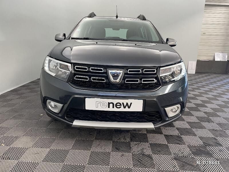 Occasion Dacia Sandero Stepway 90 ch (66 kW) 2020 Gris Citadine