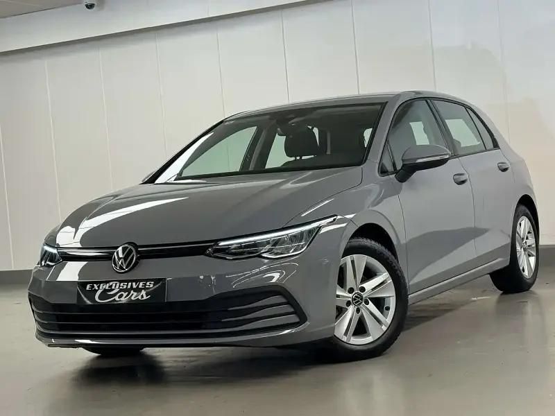 Gris Utilisé 2023 VW Golf VIII Berline | 23 900 € (Super prix) - Image 1/2