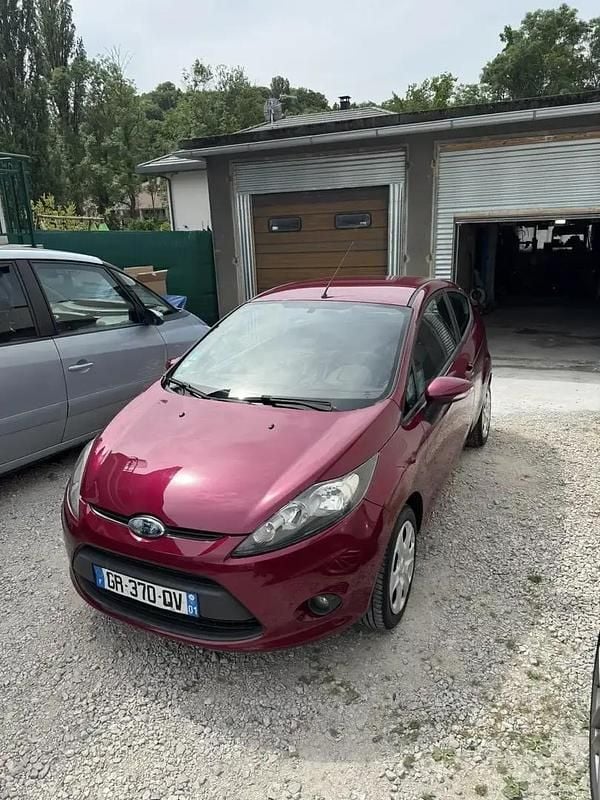 Utilisé 2009 Ford Fiesta Ambiente Citadine | 3 500 € (Prix juste) - Image 1/4