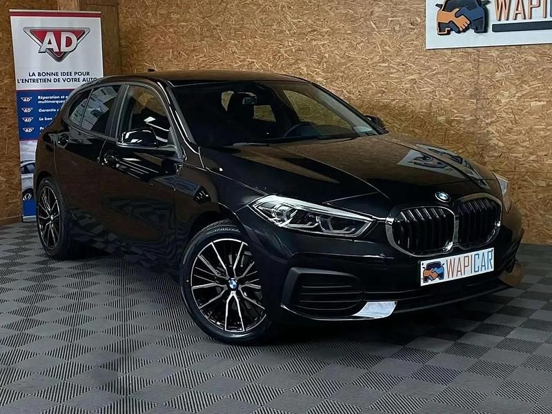 Noir Utilisé 2021 BMW 116 Sport Line Citadine | 19 490 € (Bon prix) - Image 1/4
