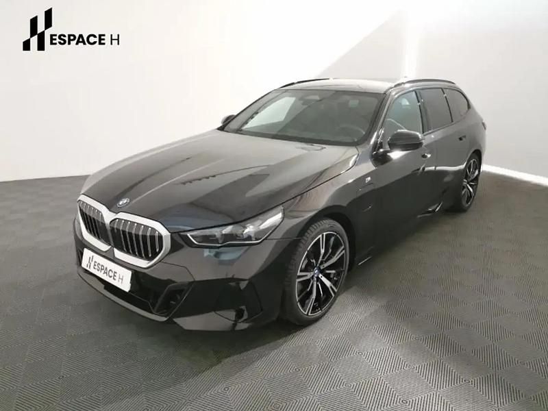 Noir Utilisé 2024 BMW 530 M Sport Break | 73 990 € - Image 1/4