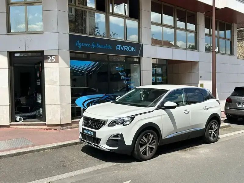 Blanc Utilisé 2019 Peugeot 3008 Allure SUV | 11 790 € (Super prix) - Image 1/4