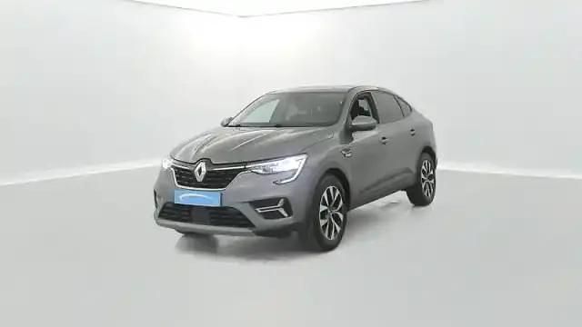 Gris Utilisé 2023 Renault Arkana Evolution SUV | 21 290 € (Prix juste) - Image 1/4