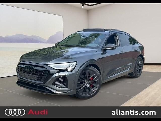 Gris daytona nacré Utilisé 2024 Audi Q8 Sportback e-tron S-Line SUV | 79 980 € (Prix juste) - Image 1/4