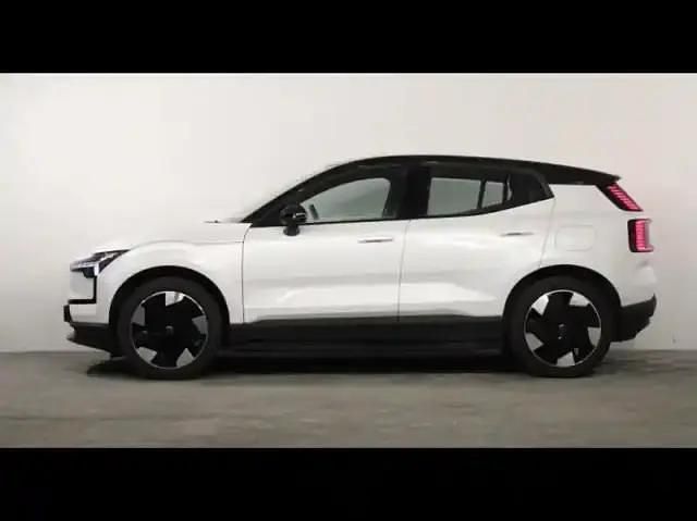 Occasion Volvo EX30 Ultra 200 kW (272 ch) 2024 Noir SUV