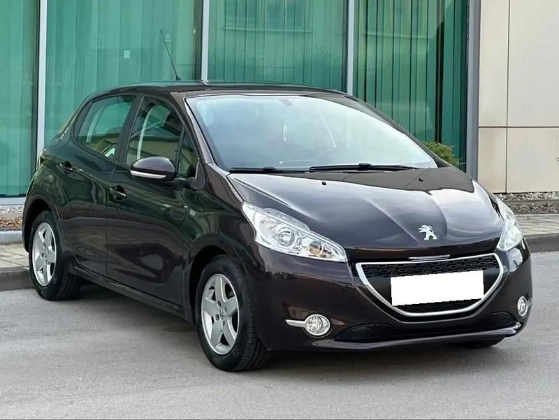 Occasion 2000 Peugeot 208 Citadine | 2 340 € (Bon prix) - Image 1/4