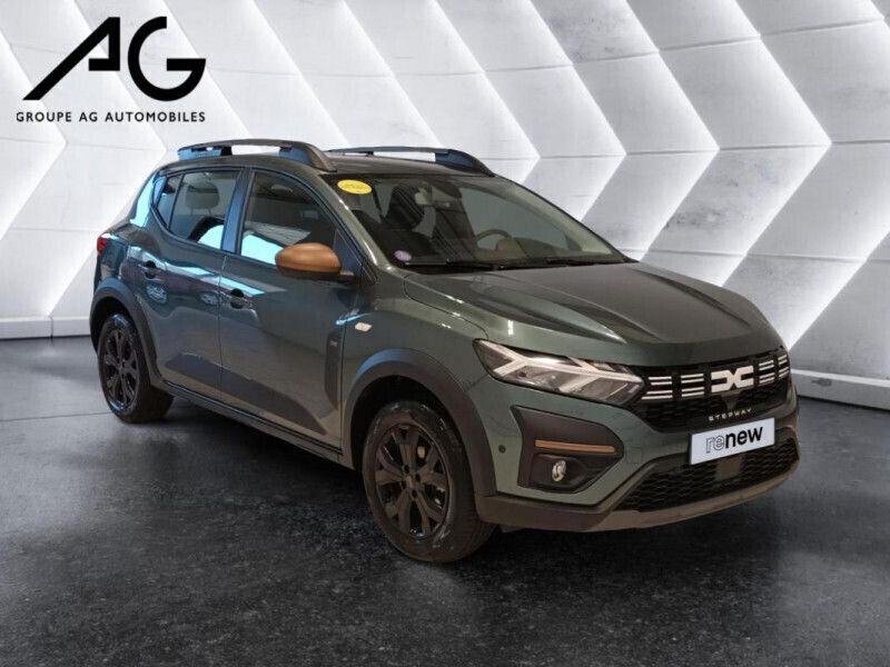Vert Utilisé 2024 Dacia Sandero Extreme Citadine | 17 690 € (Prix assez cher) - Image 1/4