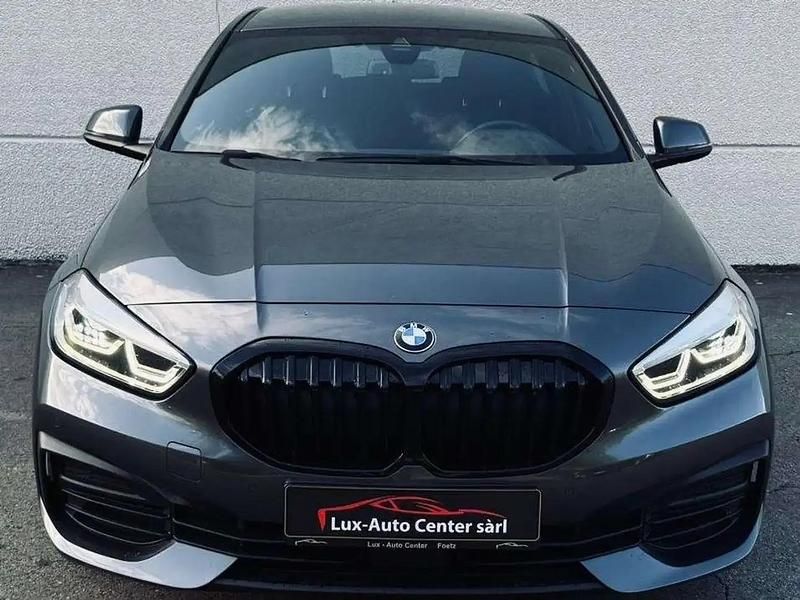 Gris Utilisé 2020 BMW 116 Citadine | 18 900 € (Prix juste) - Image 1/4