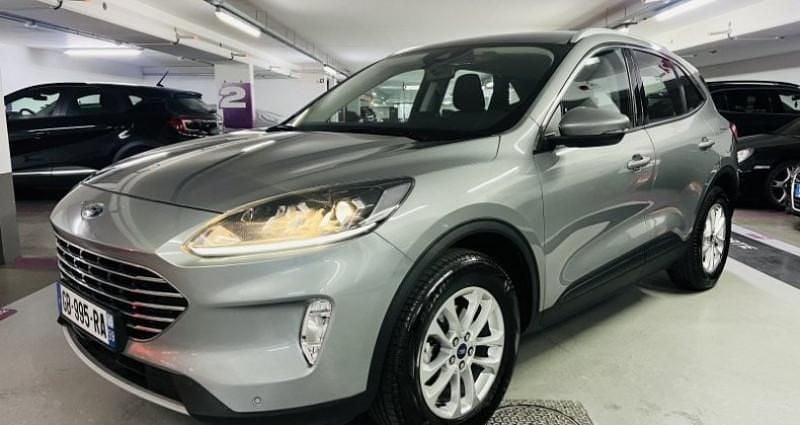 Utilisé 2023 Ford Kuga Titanium SUV | 17 900 € (Super prix) - Image 1/4