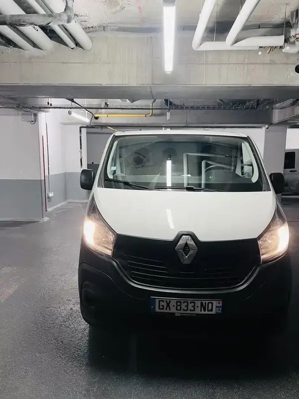 Blanc Utilisé 2016 Renault Trafic Van | 12 800 € - Image 1/4