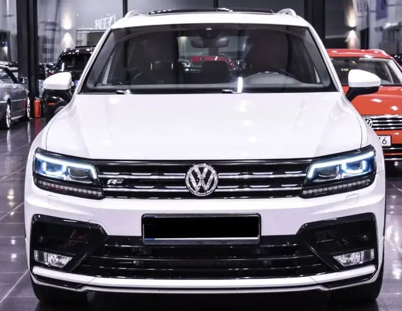 Blanc Utilisé 2017 VW Tiguan R-line SUV | 26 790 € (Prix juste) - Image 1/4