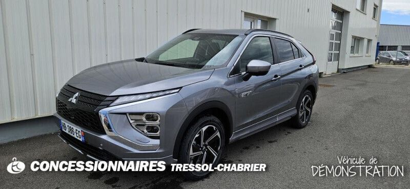 Gris Utilisé 2024 Mitsubishi Eclipse Cross Edition SUV | 31 821 € (Prix juste) - Image 1/4