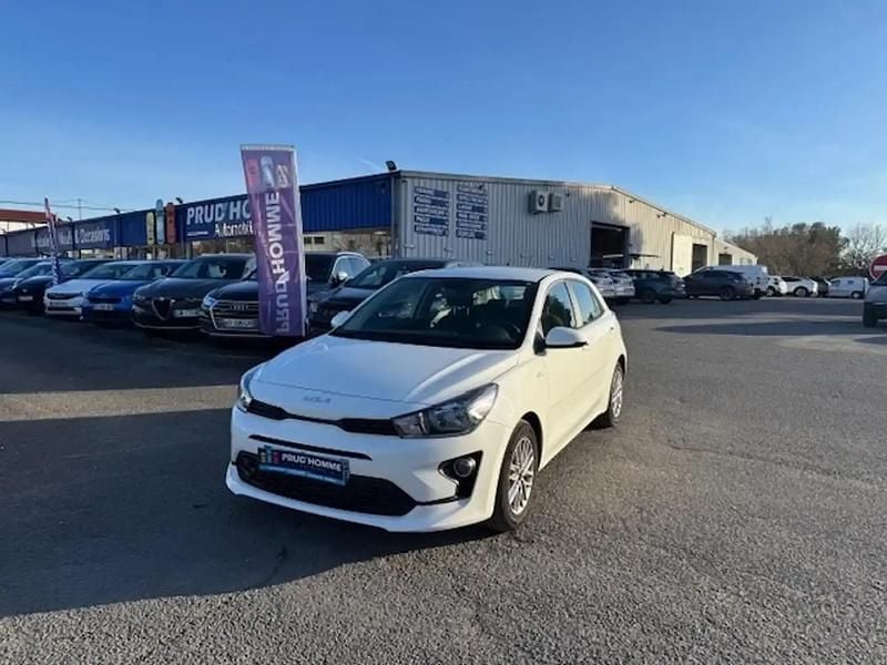 Blanc Occasion 2022 Kia Rio Active Berline | 13 990 € (Bon prix) - Image 1/4