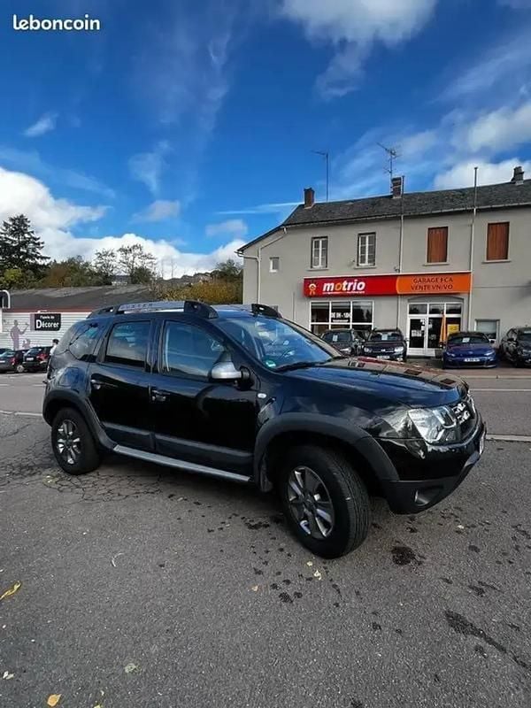 Noir Utilisé 2015 Dacia Duster Prestige SUV | 13 800 € (Prix juste) - Image 1/4