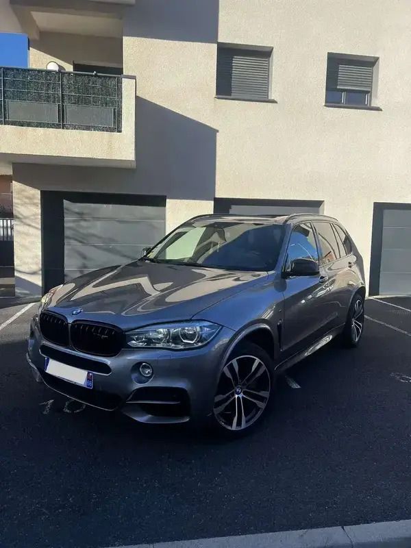 Utilisé 2017 BMW X5 M Sport Line SUV | 44 900 € (Bon prix) - Image 1/4