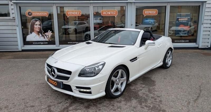Blanc Occasion 2015 Mercedes SLK200 AMG line Cabriolet | 22 990 € - Image 1/4