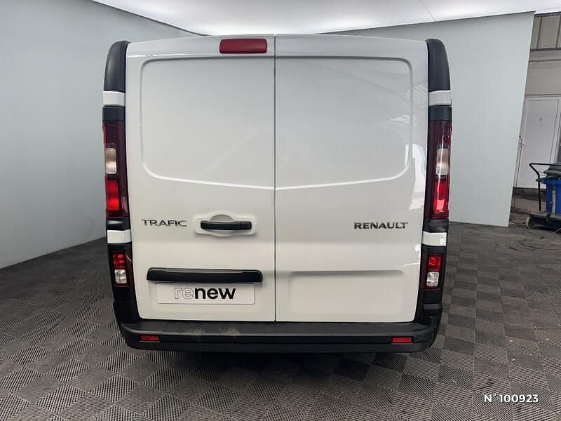 Occasion Renault Trafic 130 ch (95 kW) 2023 Blanc Monospace