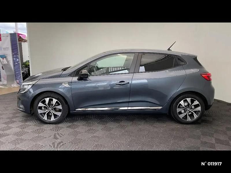 Occasion Renault Clio V LIMITED 140 ch (102 kW) 2021 Gris Citadine