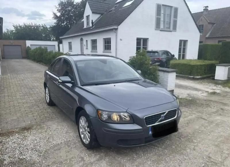 Occasion 2004 Volvo S40 Summum Berline | 1 300 € - Image 1/4