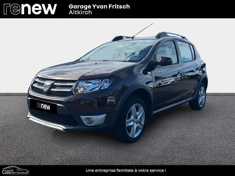 Marron Utilisé 2016 Dacia Sandero Prestige Citadine | 10 900 € (Prix cher) - Image 1/4