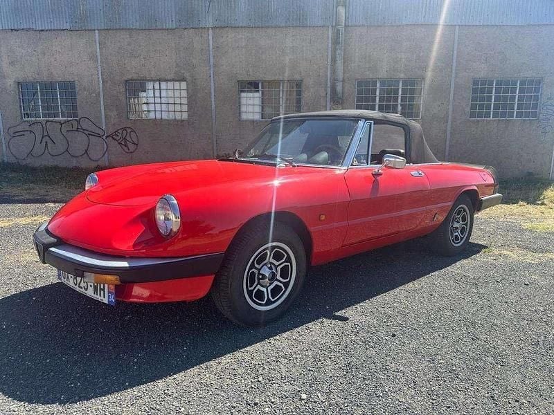 Occasion Alfa Romeo Spider 128 ch (94 kW) 1984 Rouge Cabriolet