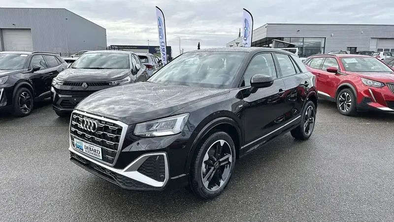 Noir Nouvelle 2024 Audi Q2 S-Line SUV | 36 990 € (Prix juste) - Image 1/4