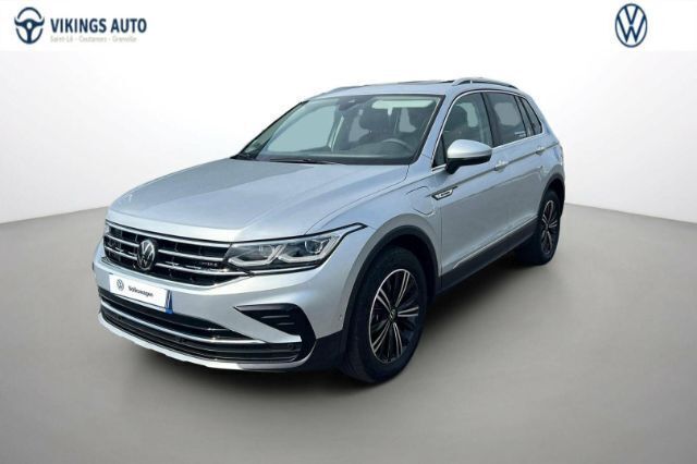 Utilisé 2024 VW Tiguan Elegance SUV | 39 900 € (Prix juste) - Image 1/4