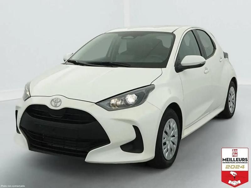 Blanc Nouvelle 2024 Toyota Yaris Hybrid Berline | 23 174 € (Prix juste) - Image 1/4