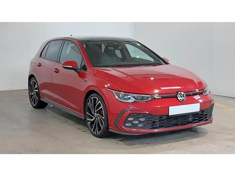 Rouge Utilisé 2021 VW Golf VIII GTI Berline | 29 490 € (Prix juste) - Image 1/4