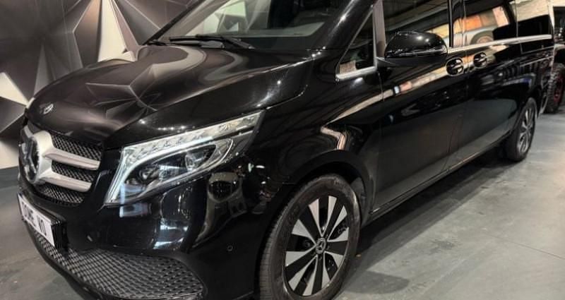 Utilisé 2022 Mercedes V300 Avantgarde Monospace | 73 990 € (Prix assez cher) - Image 1/4
