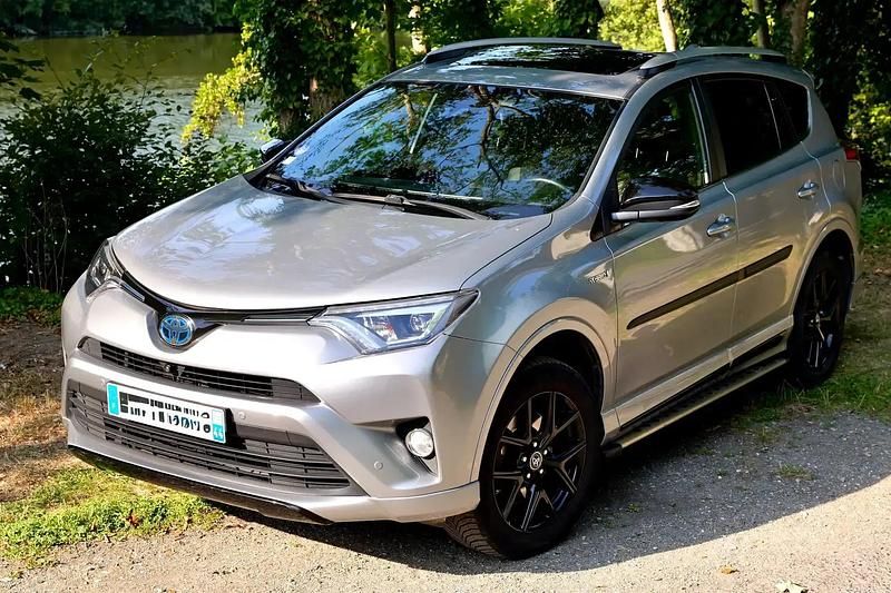 Argent Utilisé 2018 Toyota RAV4 Hybrid SUV | 19 990 € (Super prix) - Image 1/4