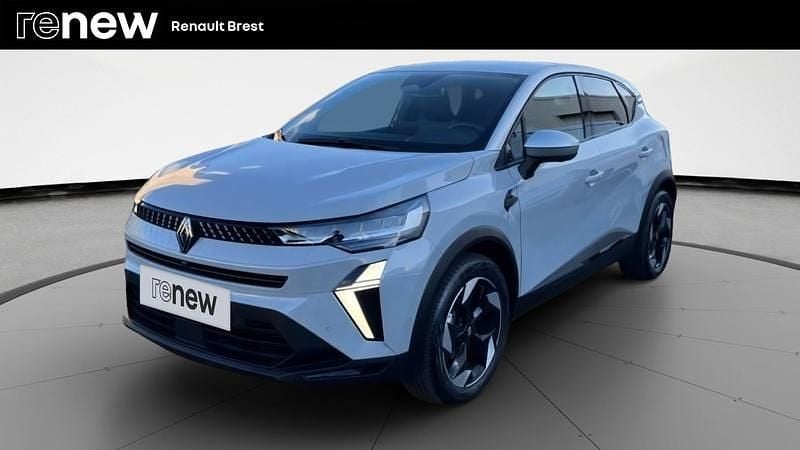 Gris Utilisé 2025 Renault Captur Techno SUV | 23 490 € (Prix cher) - Image 1/4