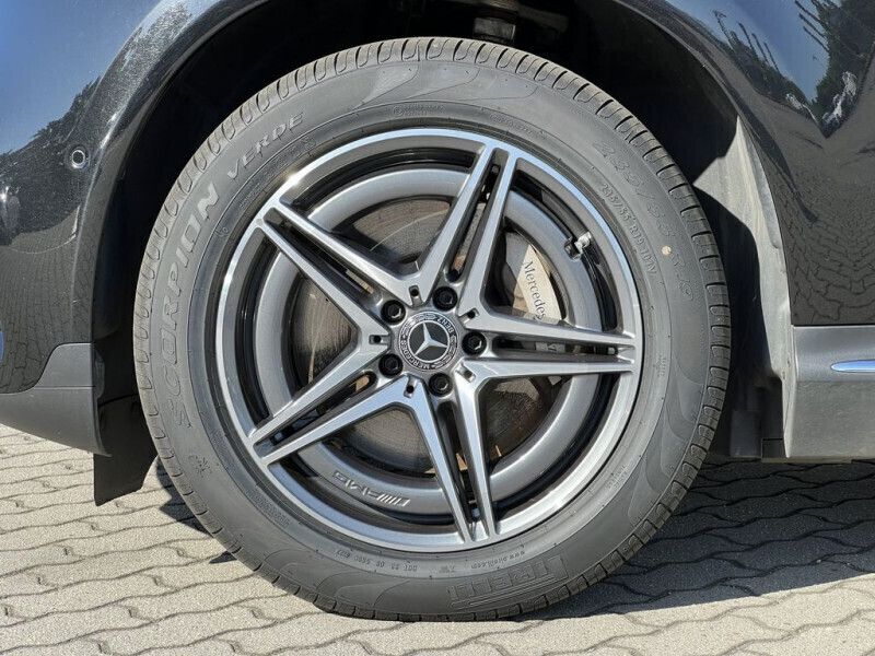 Utilisé 2023 Mercedes EQC400 SUV | 46 400 € (Bon prix) - Image 1/4